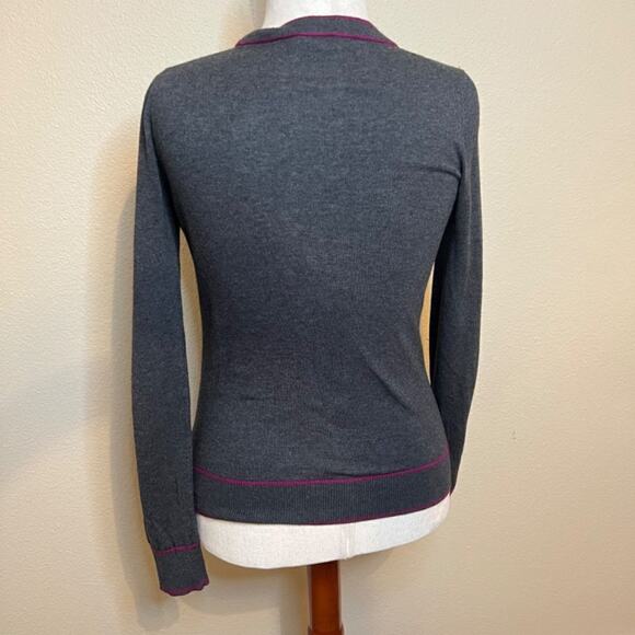 Theory Chelsea B cardigan sweater grey cashmere blend pink stripe detail Sz M - Picture 2 of 8